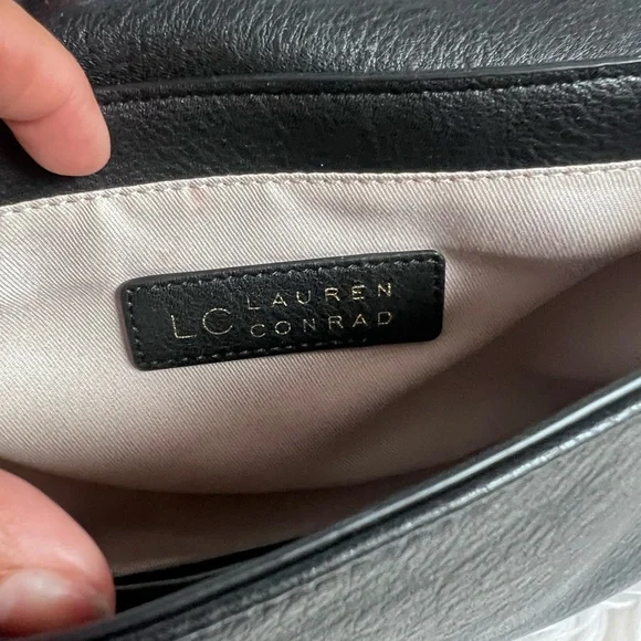 LC Lauren Conrad Black Shoulder Bag - Picture 5 of 8
